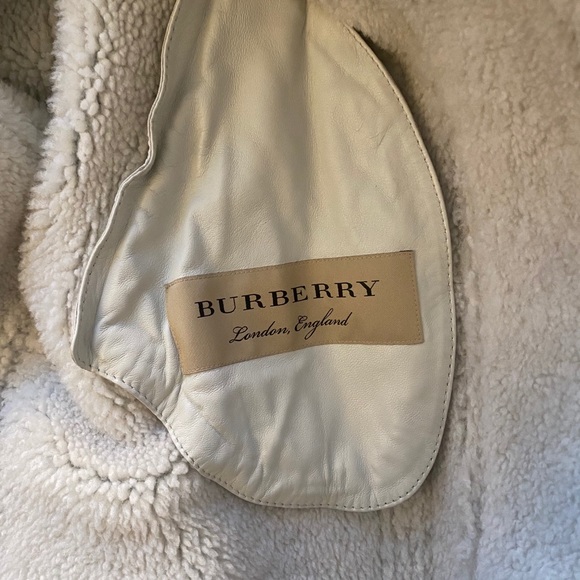 Burberry Shearling Coat - Picture 13 of 16